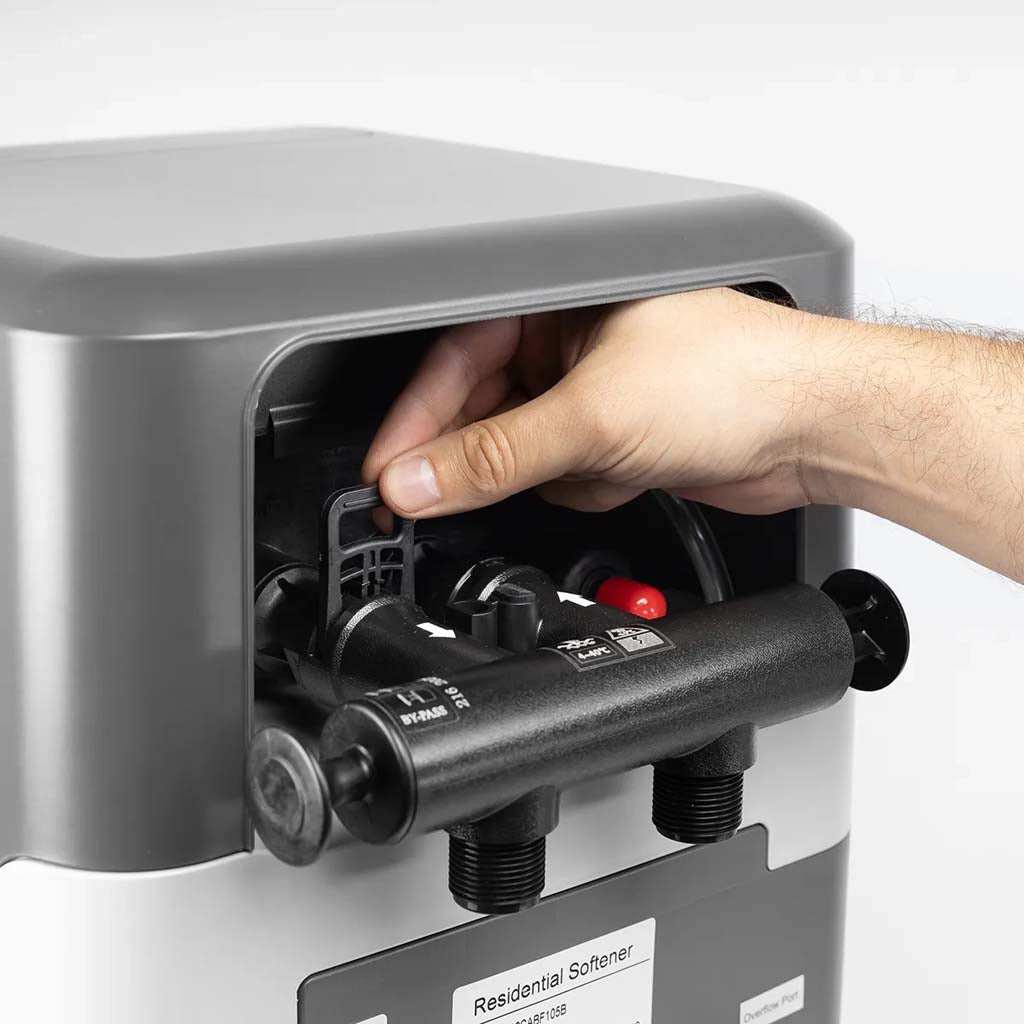 Ecosoft CUBE 150 Water Softener compact design for medium households with smart valve technology and limescale protection