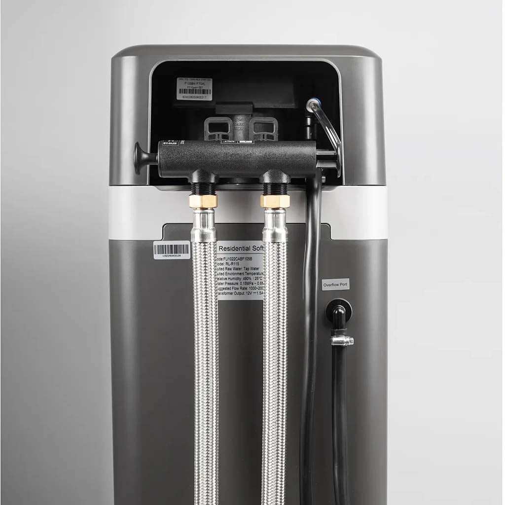 Compact Ecosoft CUBE 150 water softener for medium households with smart technology and limescale protection
