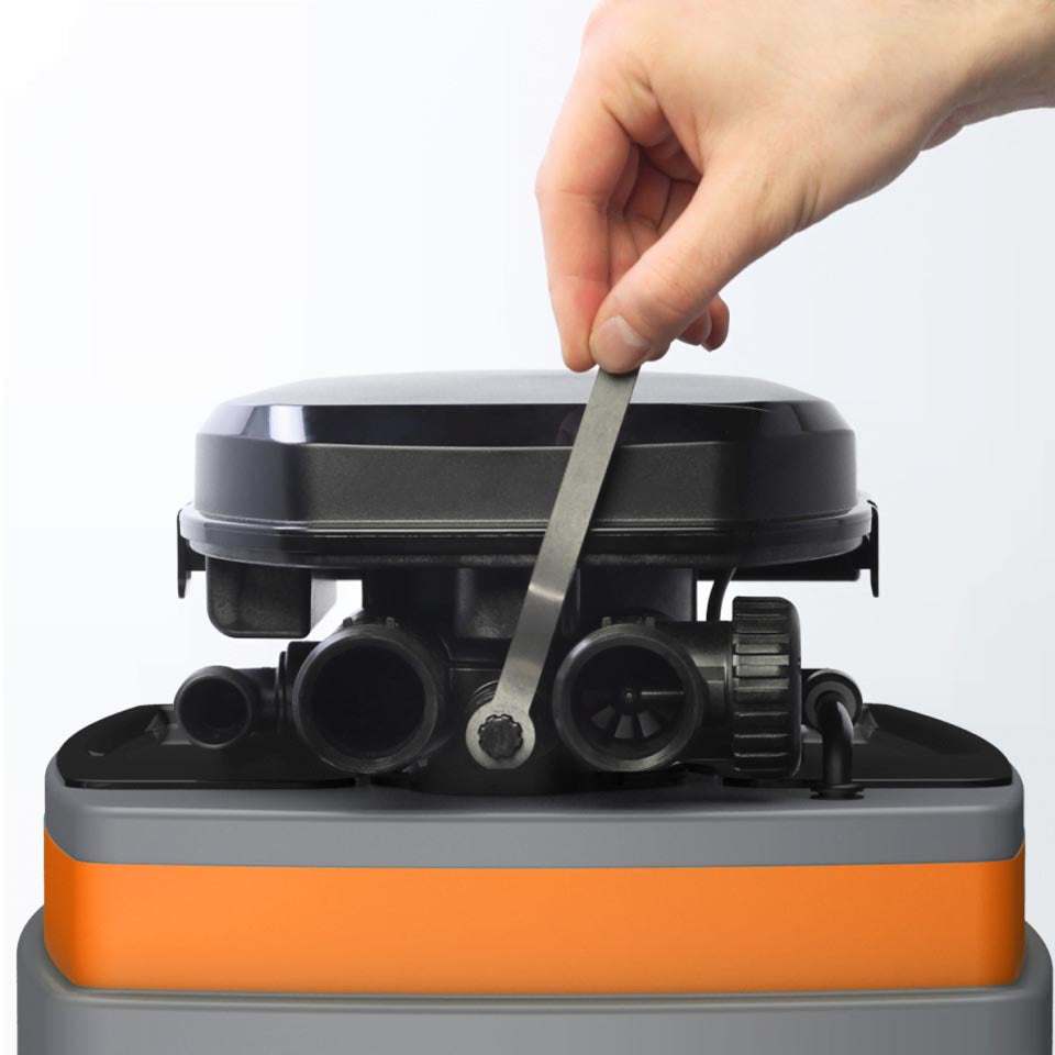 Ecosoft Anthracite Gold 370 high-capacity well water softener with smart control and durable design