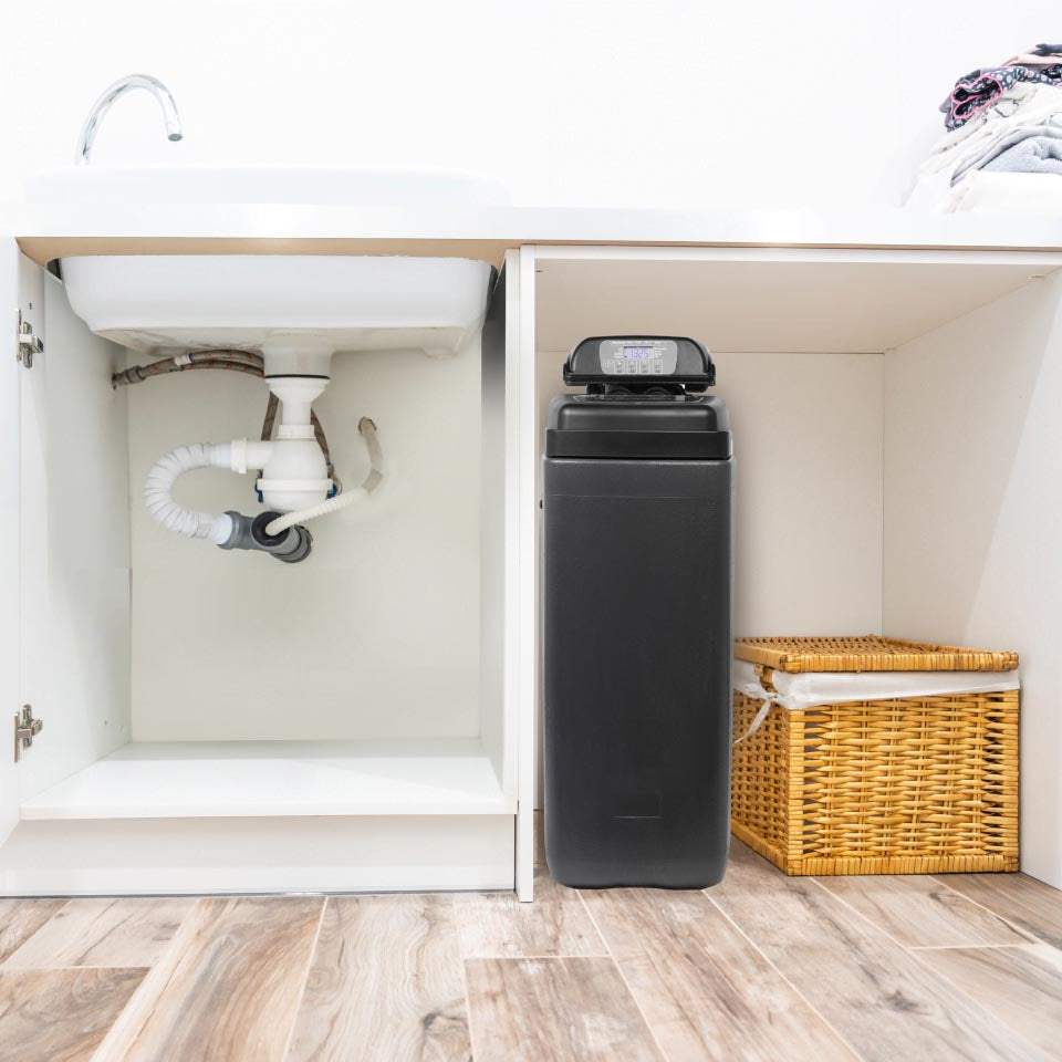 Ecosoft Pink 200 water softener, 20 litre | GAPS Water Treatment