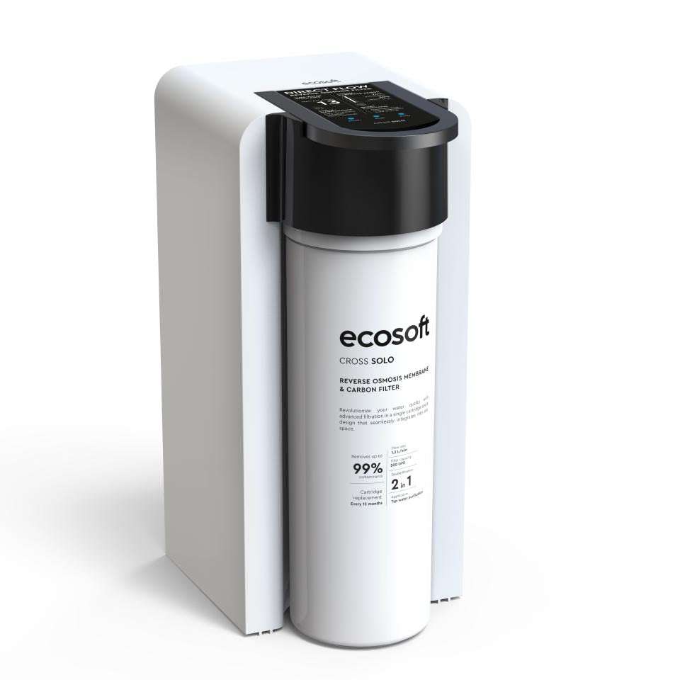 Ecosoft CROSS Solo ultra-compact reverse osmosis water filtration system installed under kitchen sink