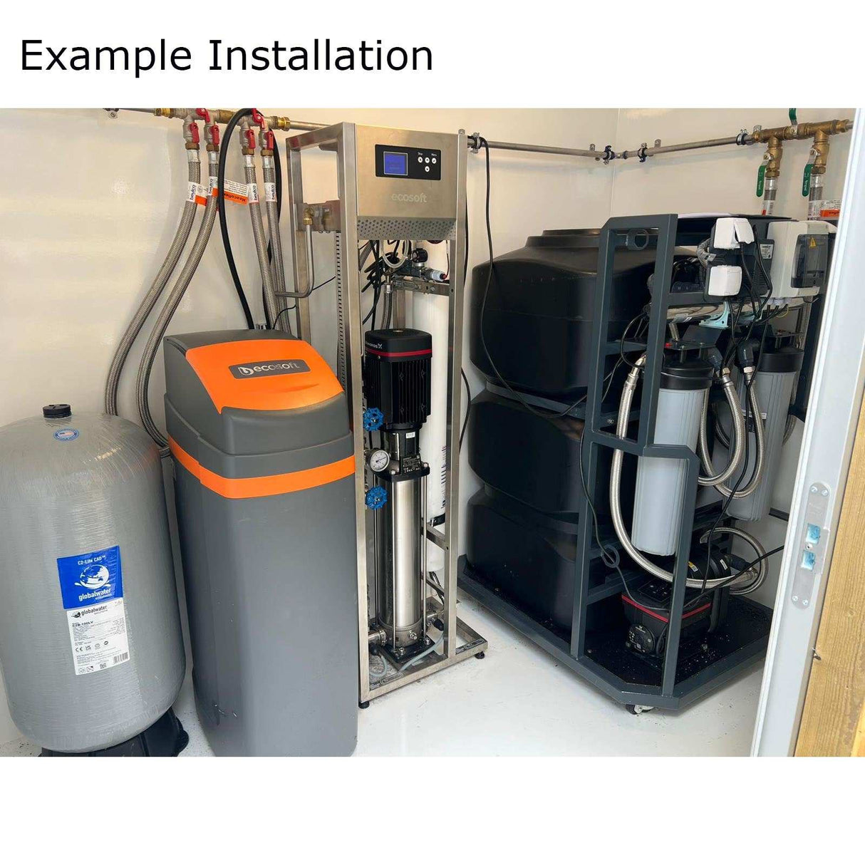 Ecosoft Smart Water Keeper 500-liter water tank for efficient water storage and delivery