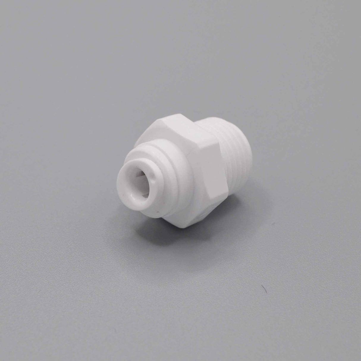 SC-S-T3P4 : SPECTRUM Connector Straight 3/8” Male Thread, 1/4” Push Fit