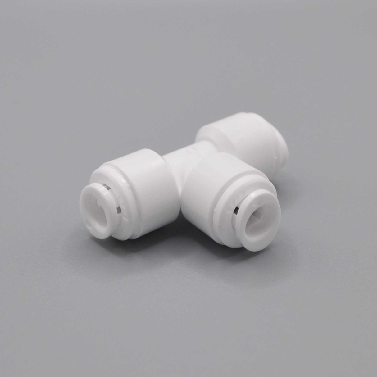 SC-T-P4P4P4 : SPECTRUM Connector Tee 1/4" Push Fit / 1/4" Push Fit / 1/4" Push Fit